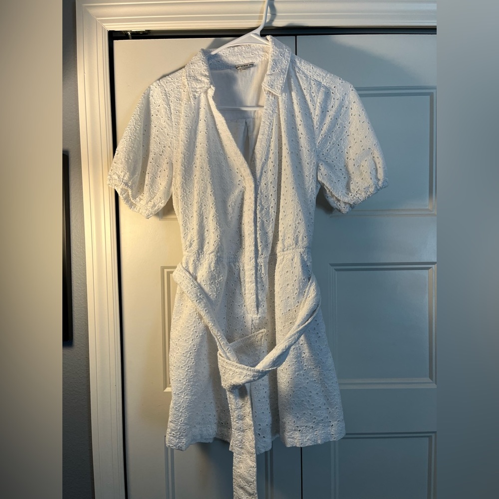 Guess white snap romper with belt